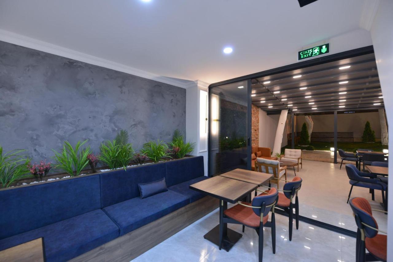 Istport Garden Hotels Arnavutkoy Exteriör bild The lobby of the hotel