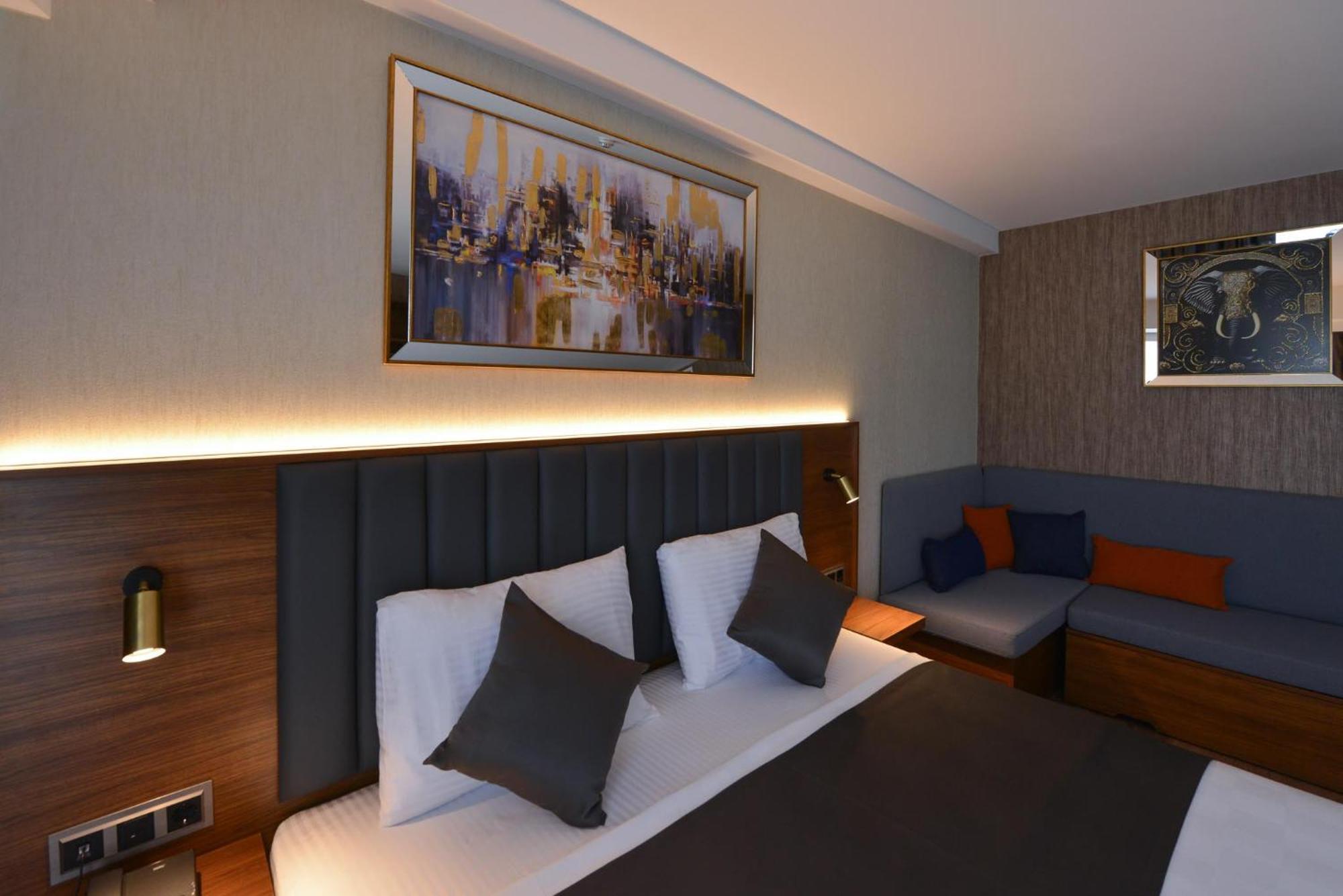 Istport Garden Hotels Arnavutkoy Rum bild A room at the hotel
